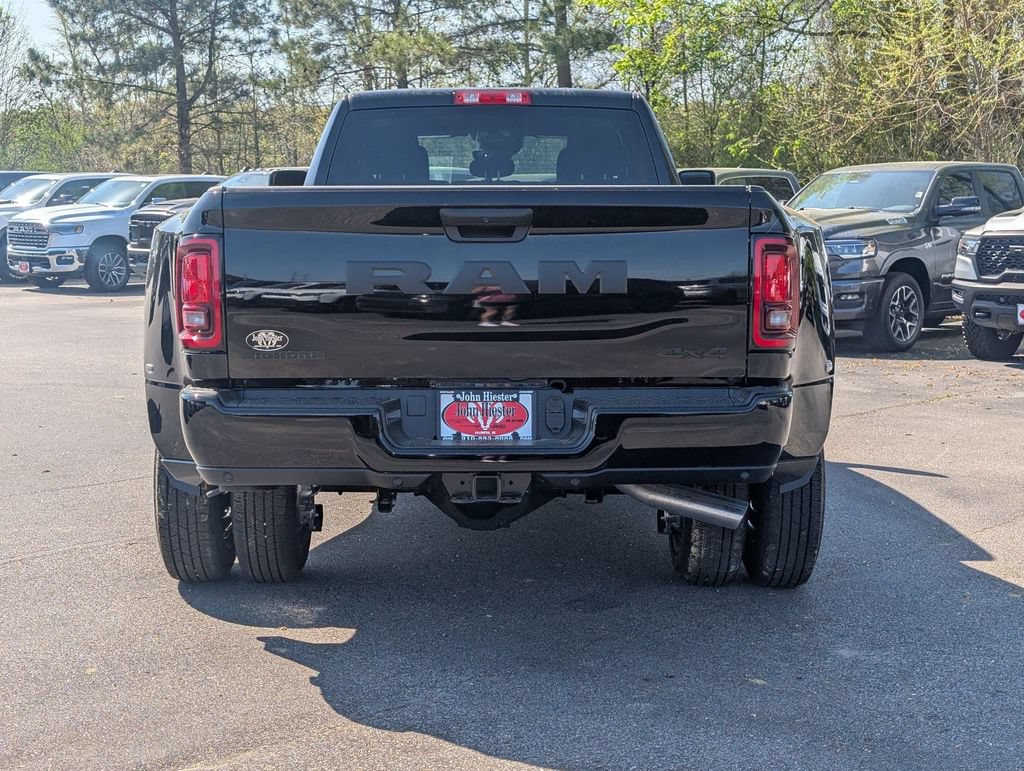 New 2026 RAM 3500 Big Horn AWD/4WD image 6