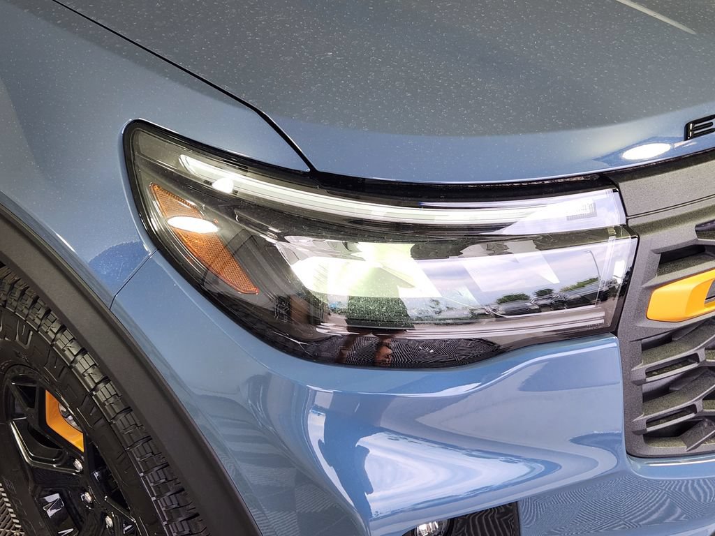 New 2026 Ford Explorer Tremor AWD/4WD image 10