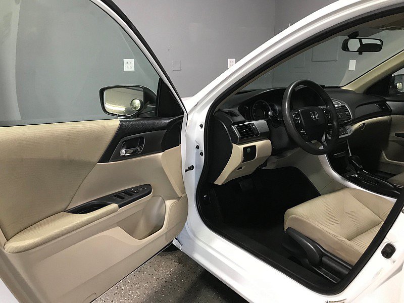 Used 2015 Honda Accord LX image 9