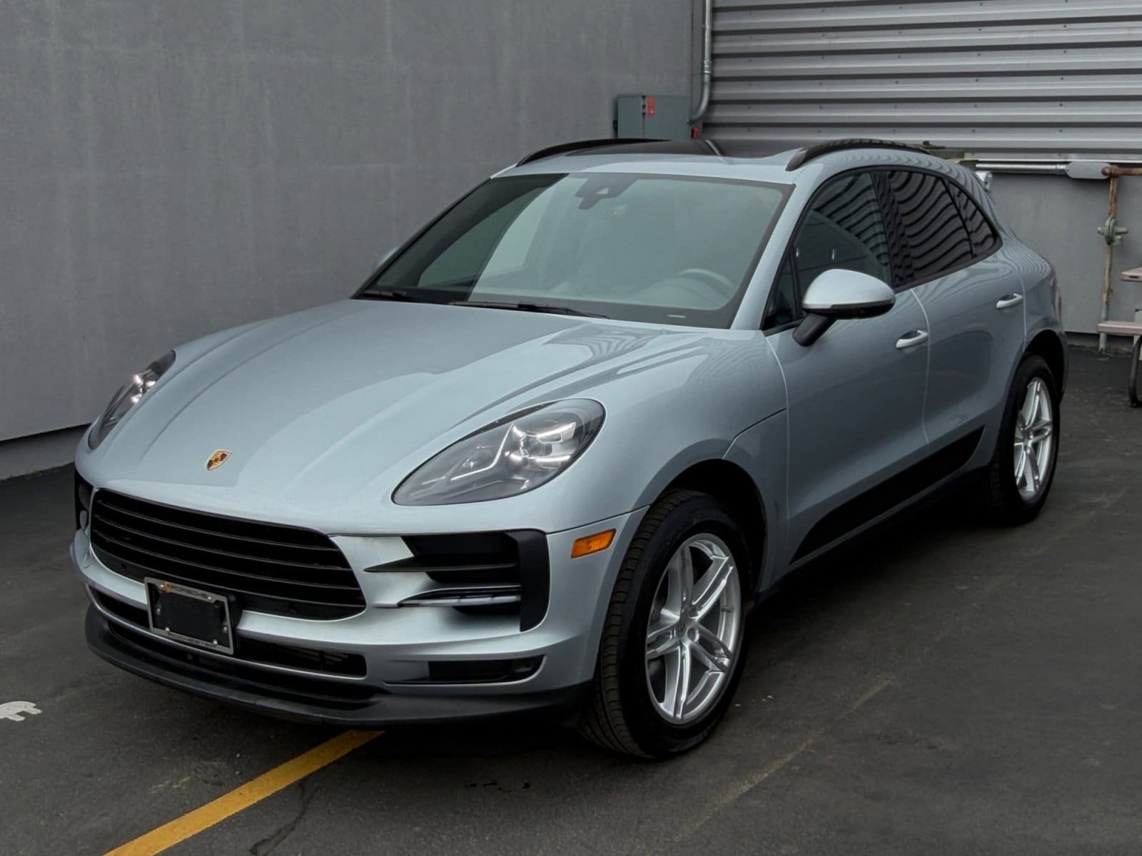 Certified 2020 Porsche Macan image 38