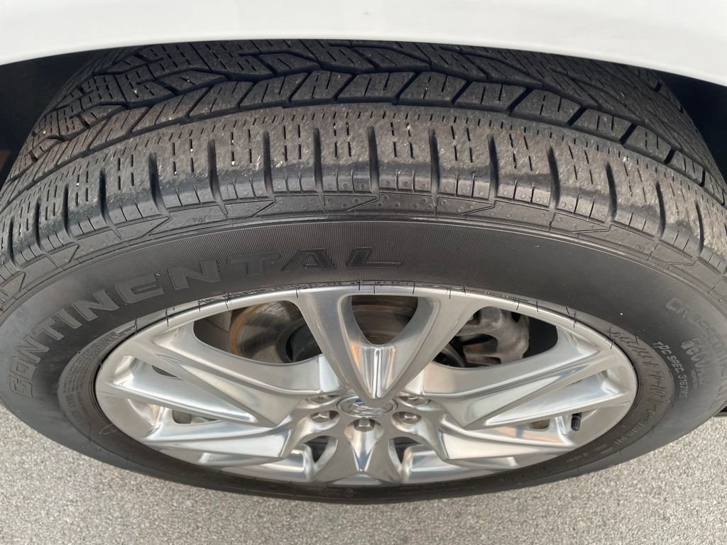 Used 2024 Buick Enclave Premium w/ Experience Buick Package FWD image 36