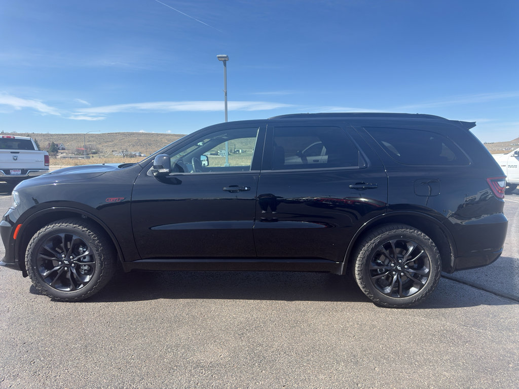 Used 2025 Dodge Durango GT image 8