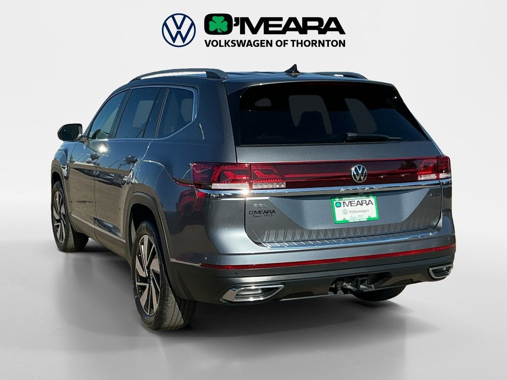 Used 2024 Volkswagen Atlas SEL AWD/4WD image 3