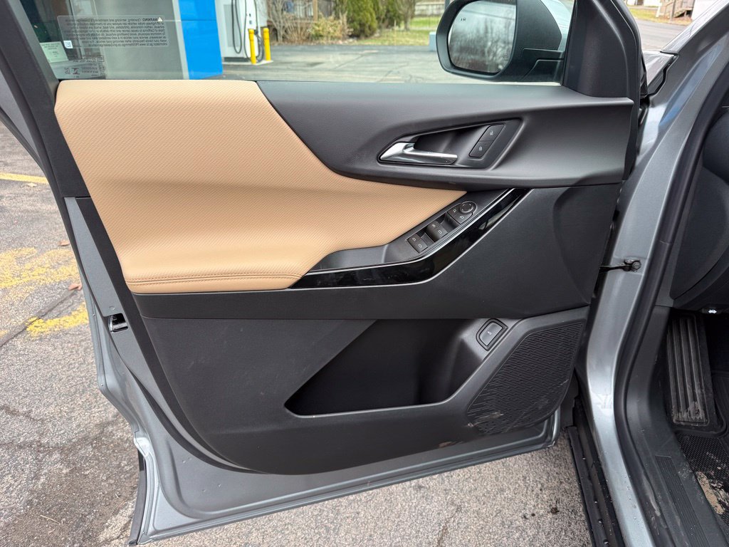 Used 2026 Chevrolet Equinox ACTIV FWD image 15