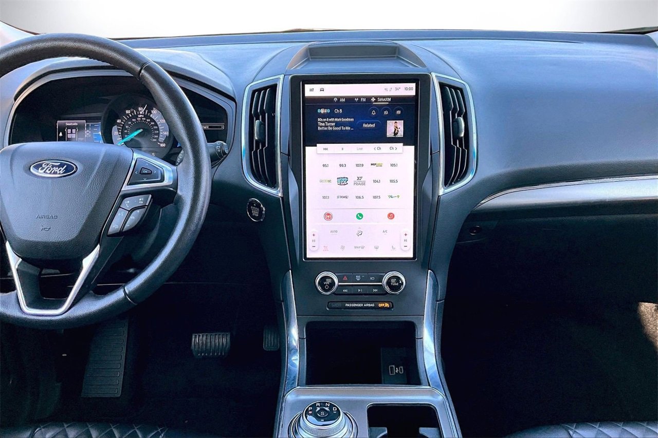 Used 2024 Ford Edge Titanium image 12