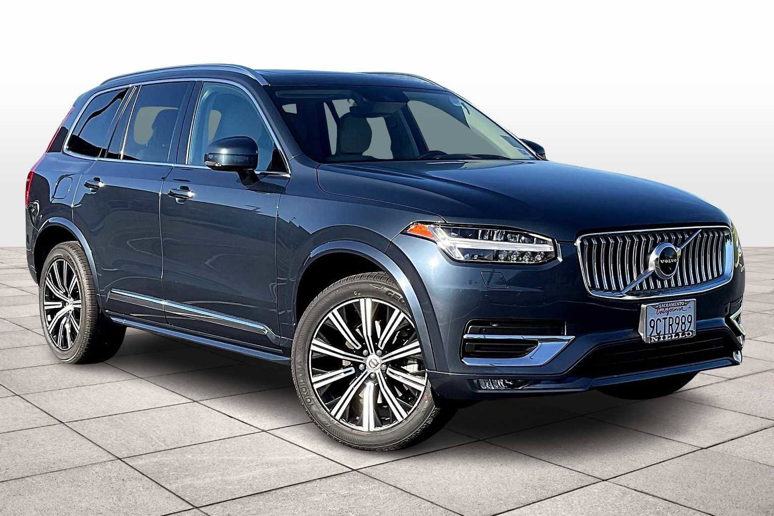 Used 2022 Volvo XC90 T6 Inscription w/ Advanced Package image 2