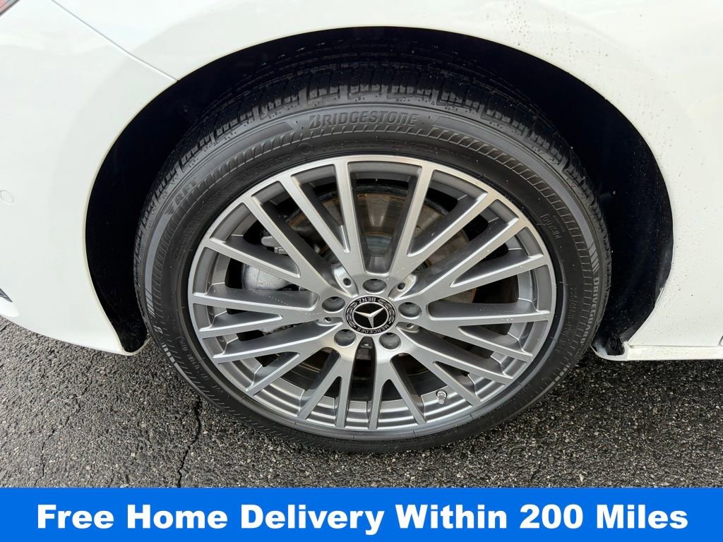 Used 2025 Mercedes-Benz CLA 250 4MATIC image 11
