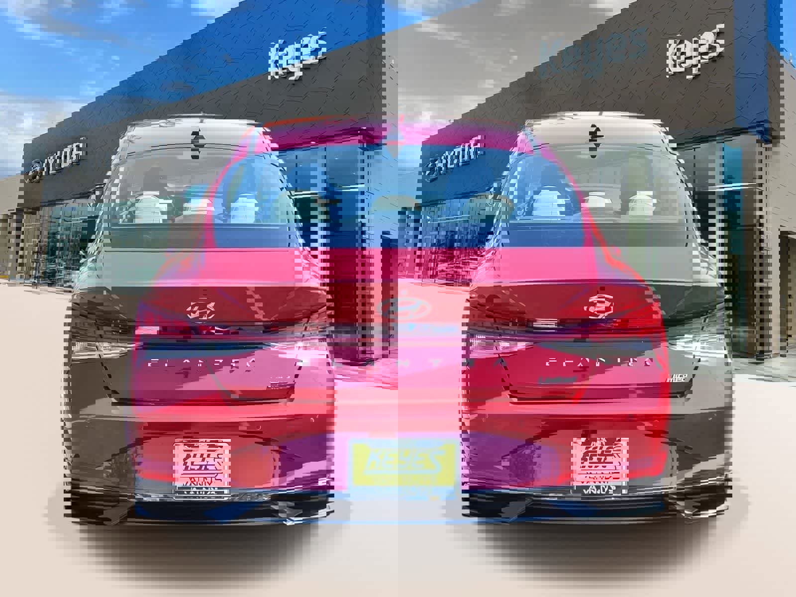 Certified 2023 Hyundai Elantra Limited image 6