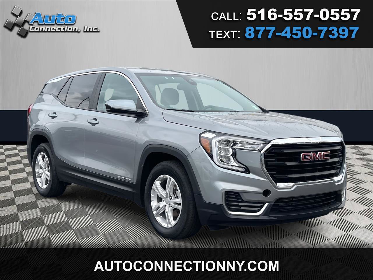 Used 2024 GMC Terrain SLE FWD image 1