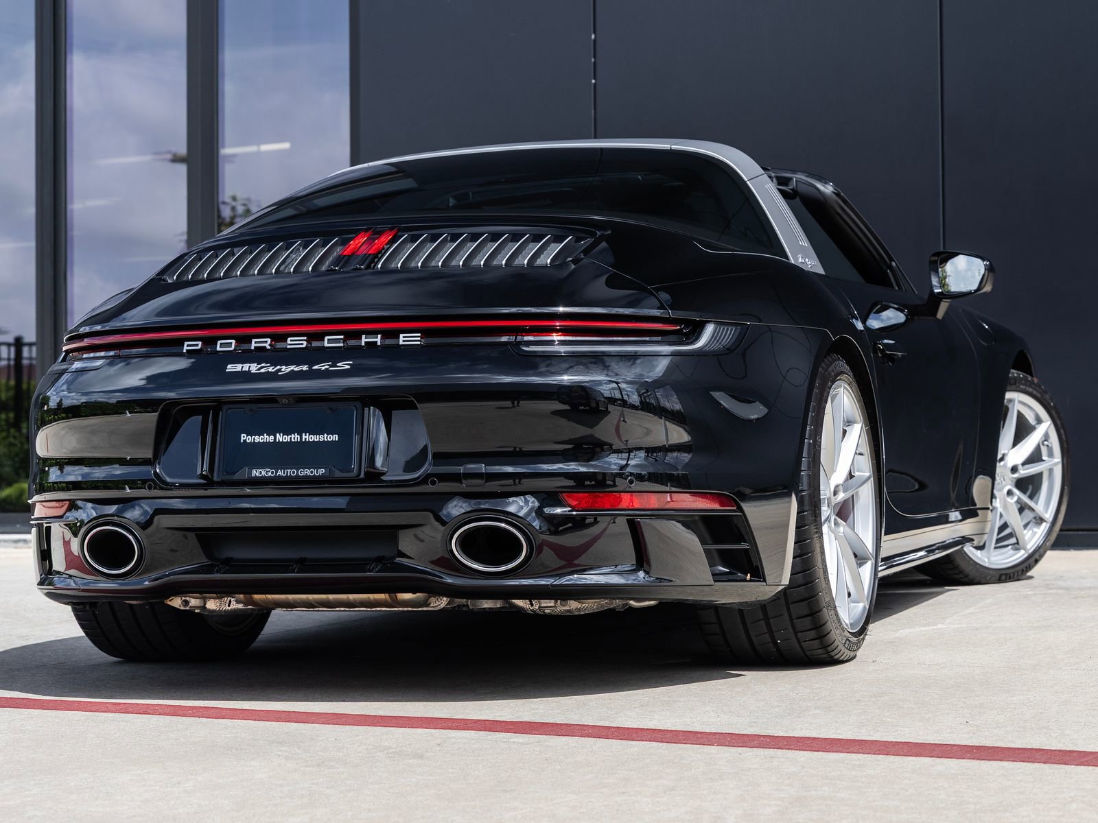 Certified 2024 Porsche 911 Targa 4S image 11