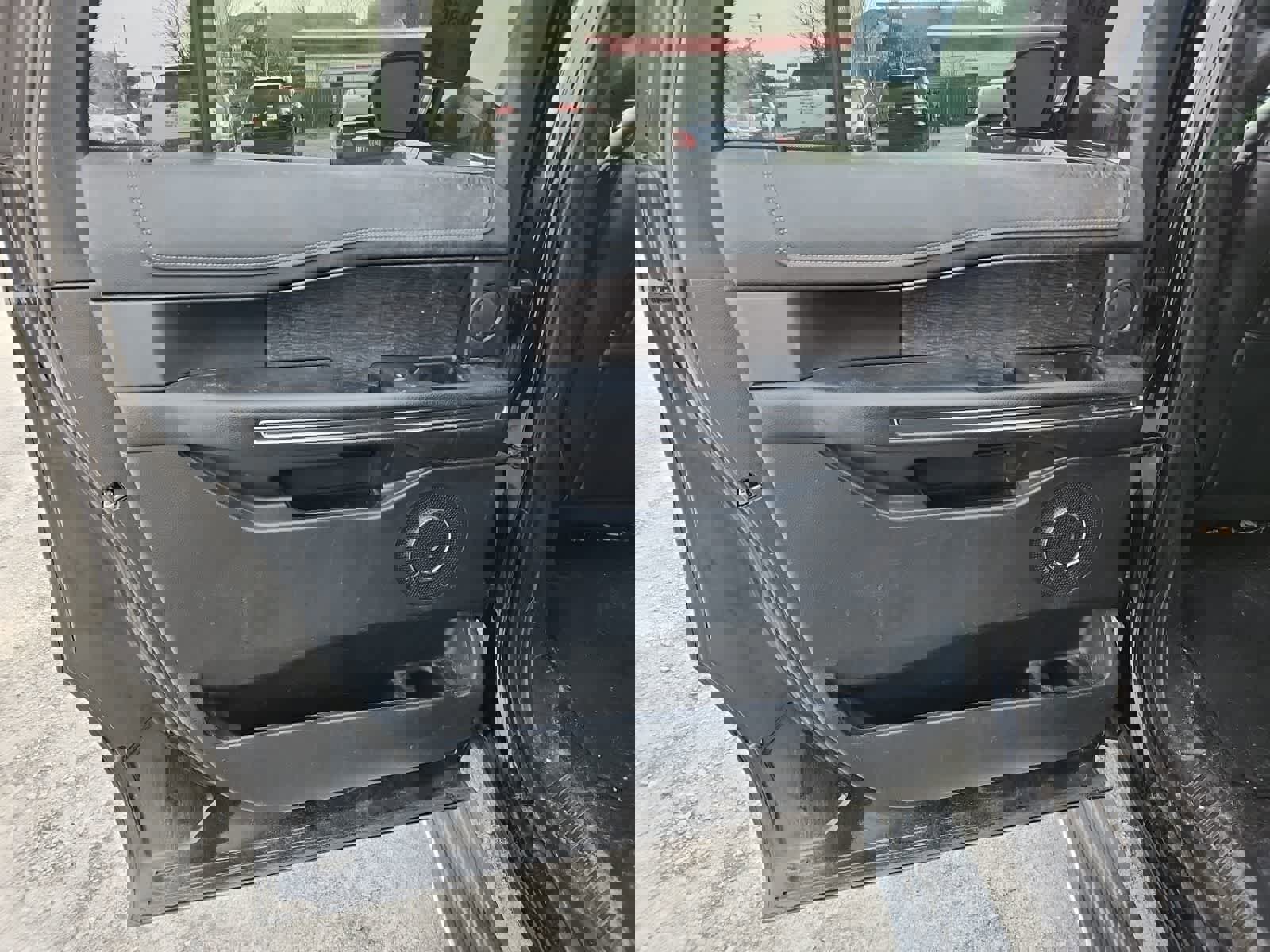 Used 2020 Ford Expedition Max Limited w/ Equipment Group 301A image 27