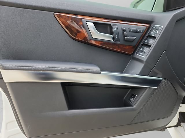 Used 2013 Mercedes-Benz GLK 350 2WD image 30