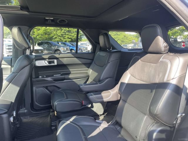 Certified 2020 Ford Explorer ST w/ Premium Technology Package AWD/4WD image 18