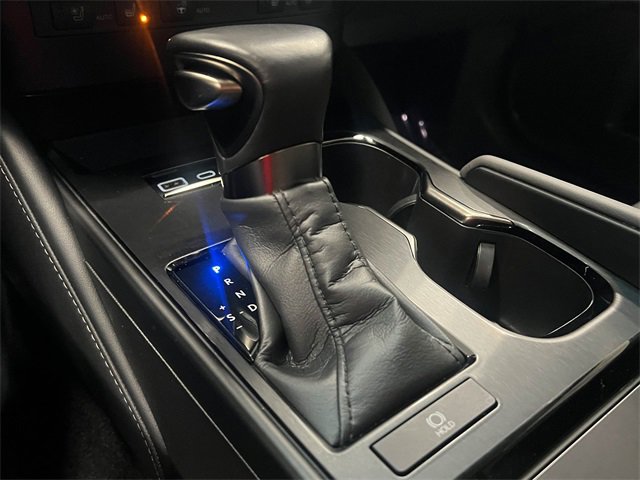 Certified 2025 Lexus ES 350 w/ Premium Package image 21