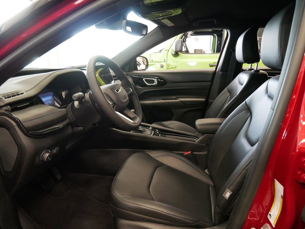 New 2026 Jeep Compass Limited AWD/4WD image 5