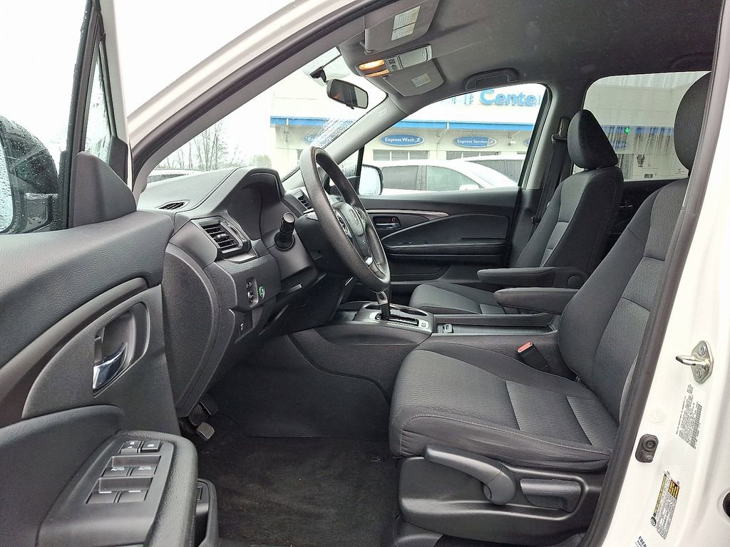 Used 2019 Honda Ridgeline Sport image 15