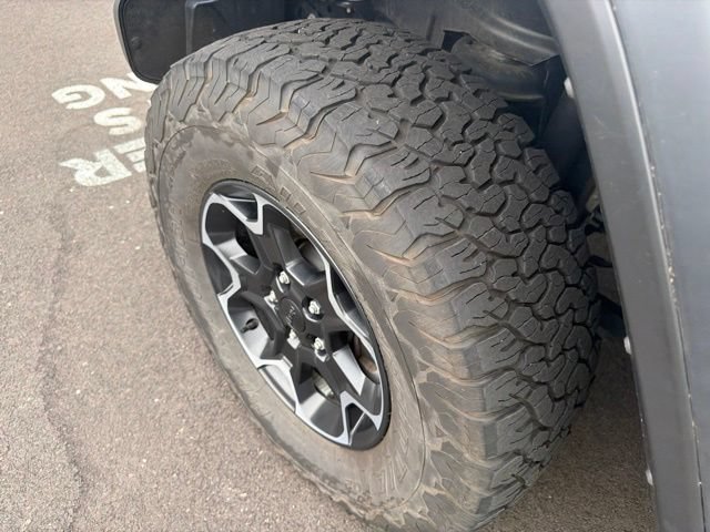 Used 2022 Jeep Wrangler Unlimited Rubicon 4xe w/ Cold Weather Group AWD/4WD image 9