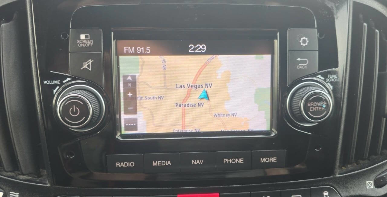 Used 2021 RAM ProMaster City SLT w/ Lights & Wheels Group image 13