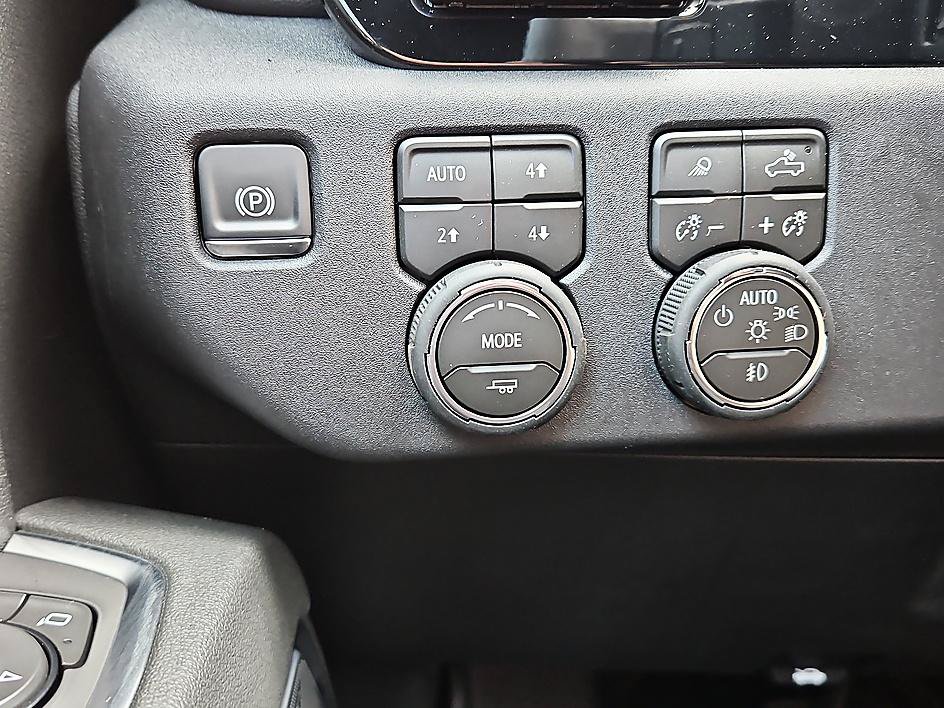 New 2026 Chevrolet Silverado 1500 High Country AWD/4WD image 22
