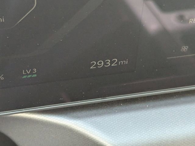 Used 2025 Kia EV9 Wind image 35