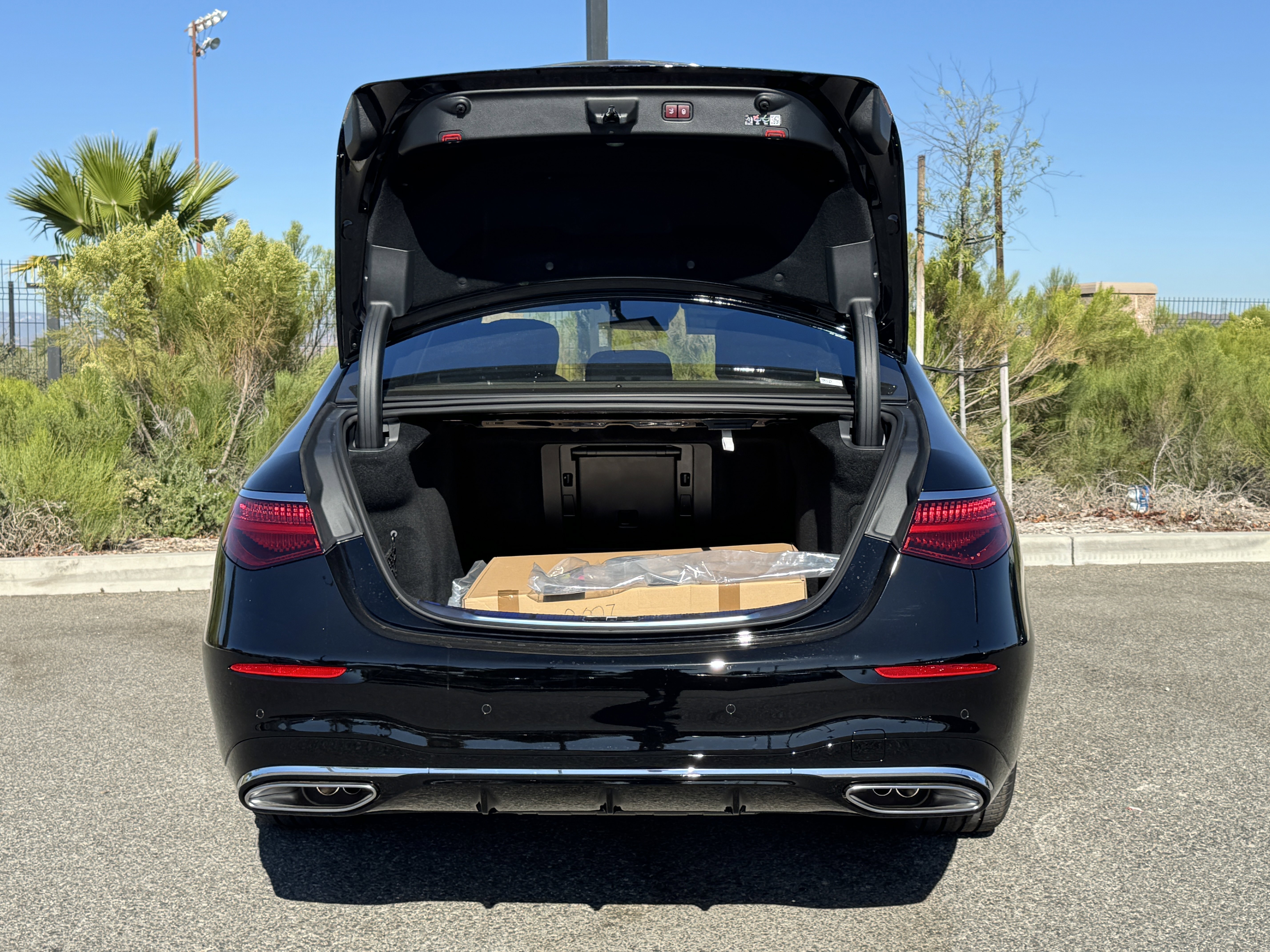 New 2026 Mercedes-Benz S 580 4MATIC Sedan image 13