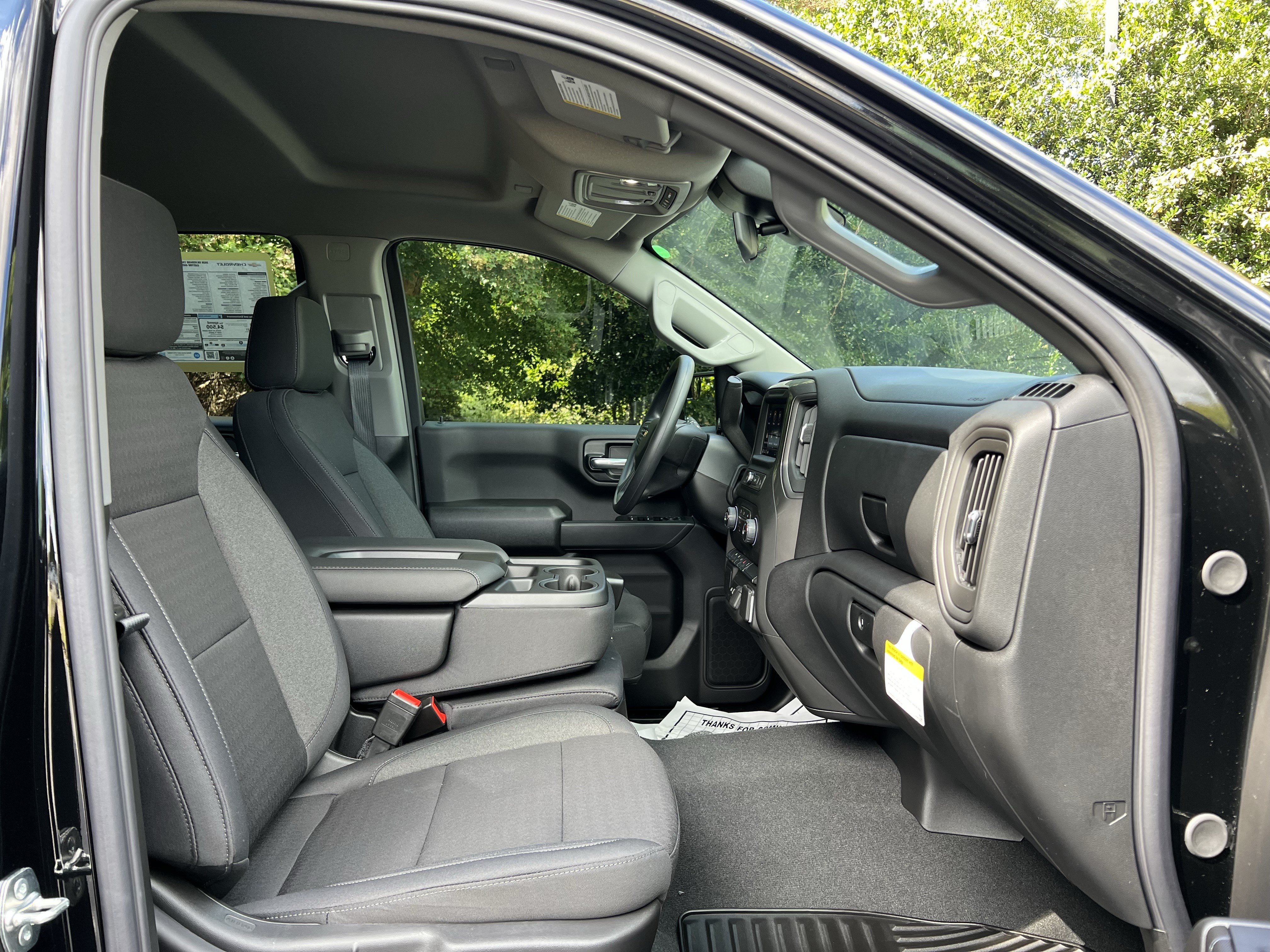 New 2026 Chevrolet Silverado 1500 Custom w/ Turbomax Blackout Package AWD/4WD image 33