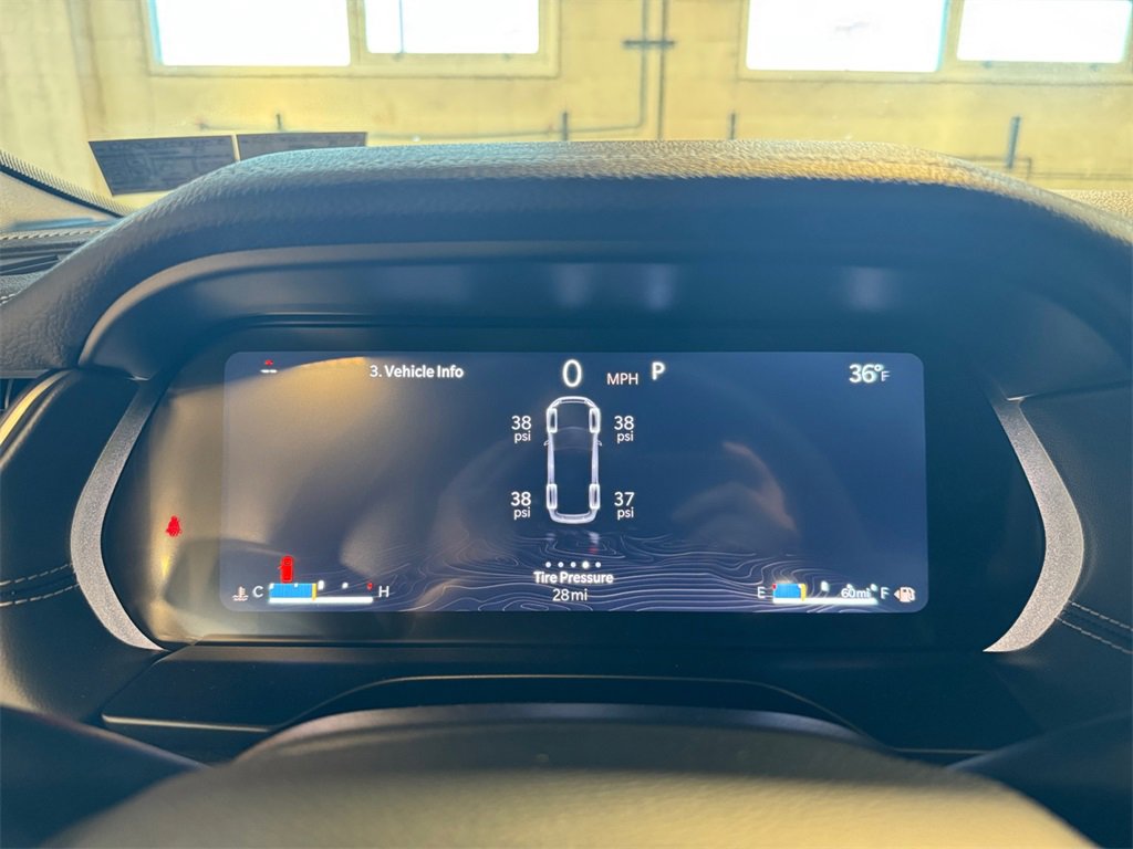 New 2025 Jeep Grand Cherokee L Limited w/ Black Appearance Package image 16