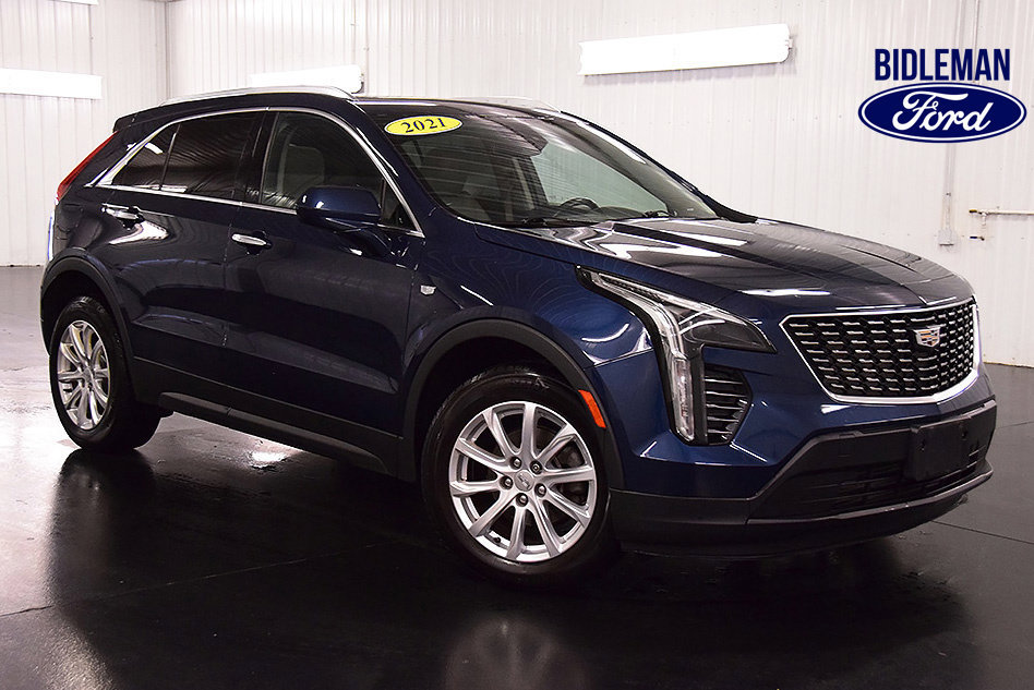Used 2021 Cadillac XT4 Luxury w/ Cold Weather Package AWD/4WD image 1
