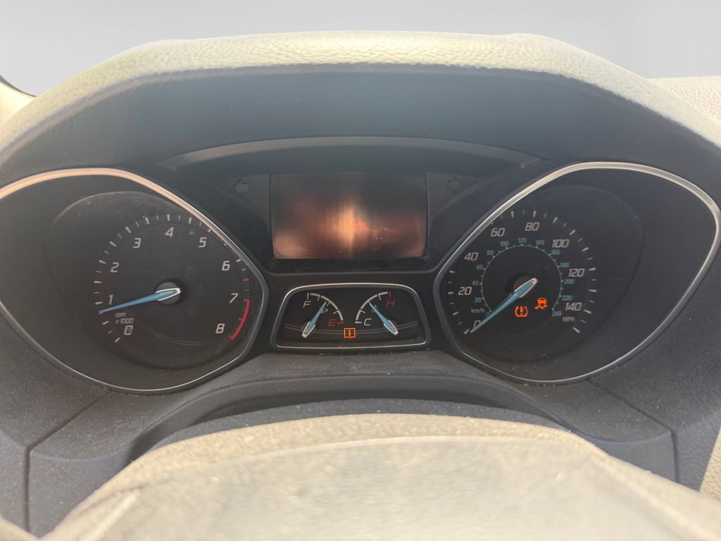 Used 2014 Ford Focus SE FWD image 14