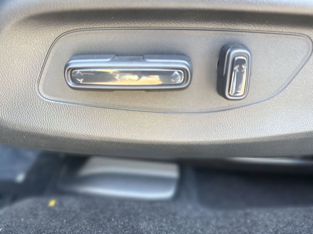 New 2026 Honda HR-V EX-L image 14