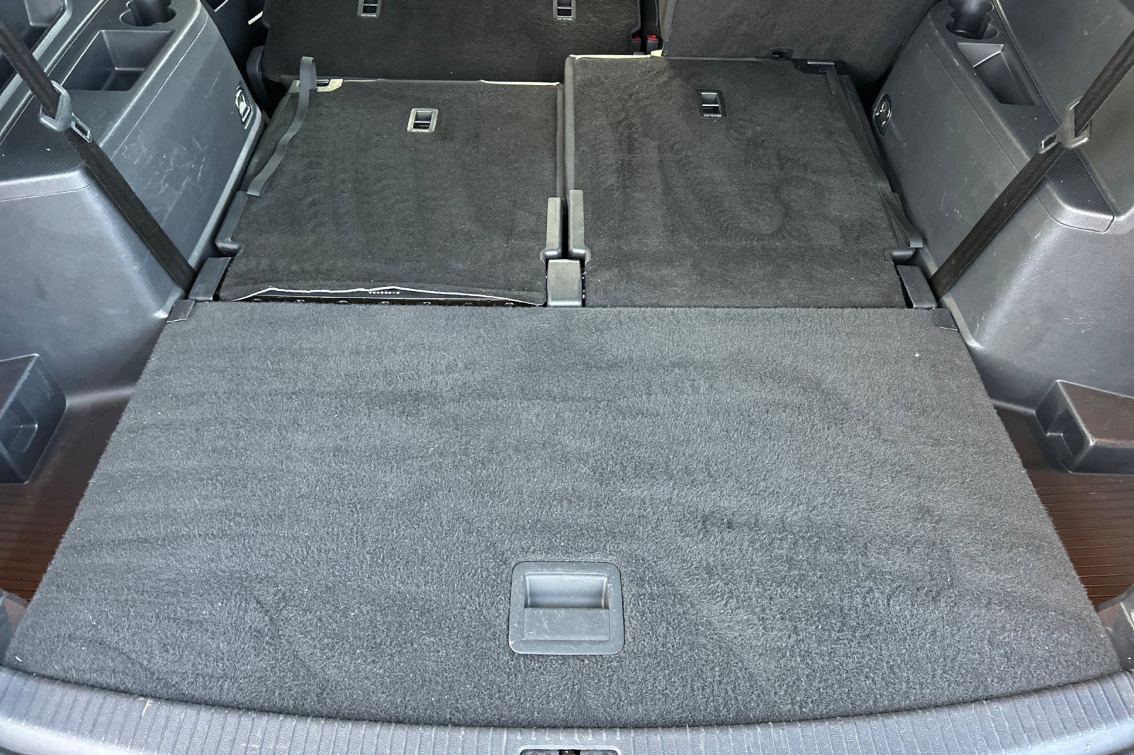 Used 2021 Volkswagen Atlas SE image 17