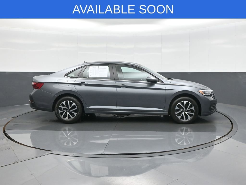 Used 2024 Volkswagen Jetta S image 8