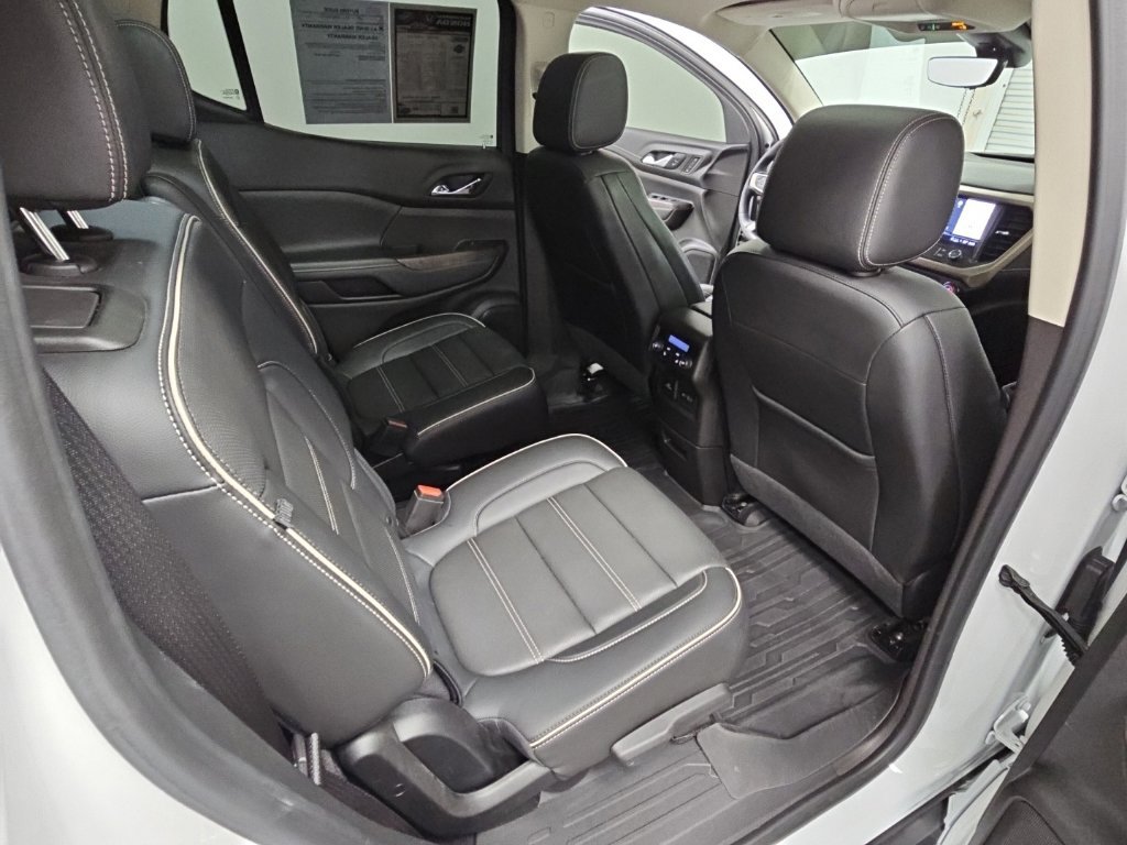 Used 2023 GMC Acadia Denali w/ Denali Ultimate Package AWD/4WD image 41
