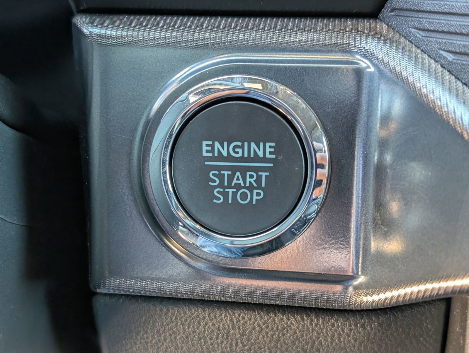 Used 2025 Ford F150 Lariat w/ Equipment Group 502A High image 22