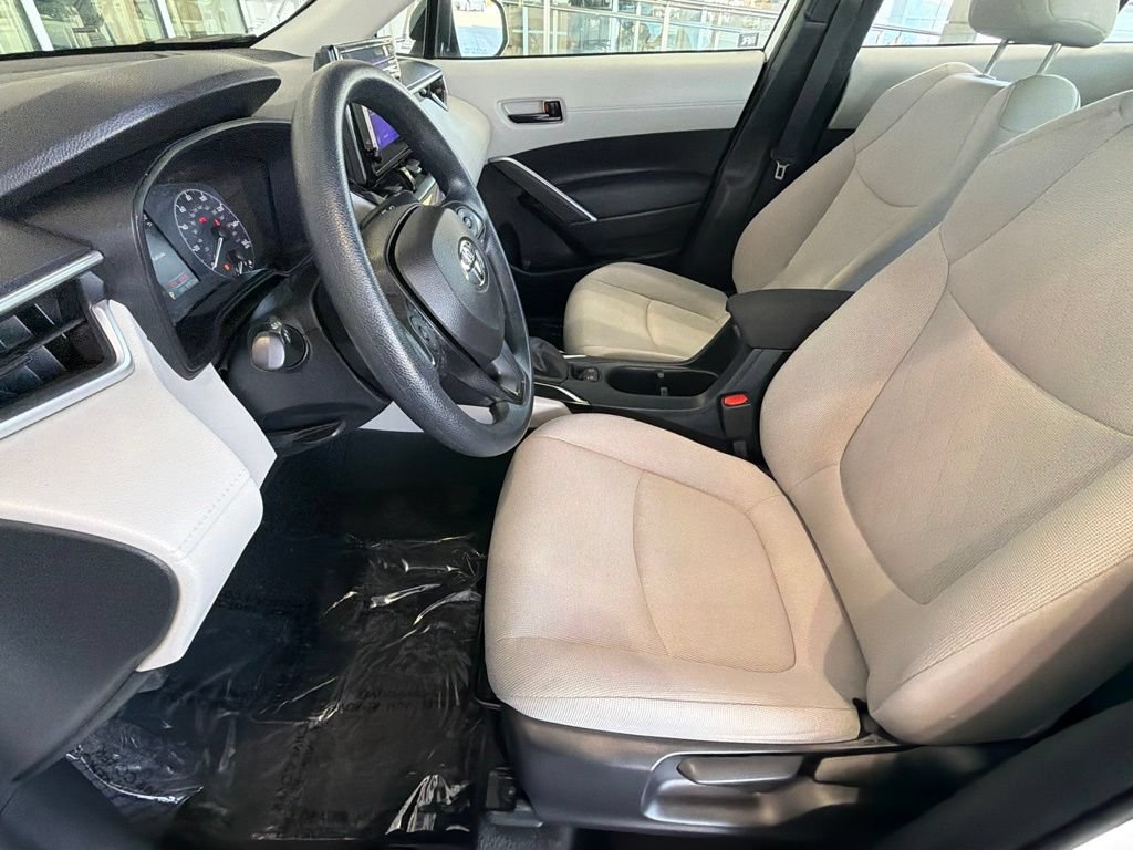 Used 2024 Toyota Corolla Cross L FWD image 19