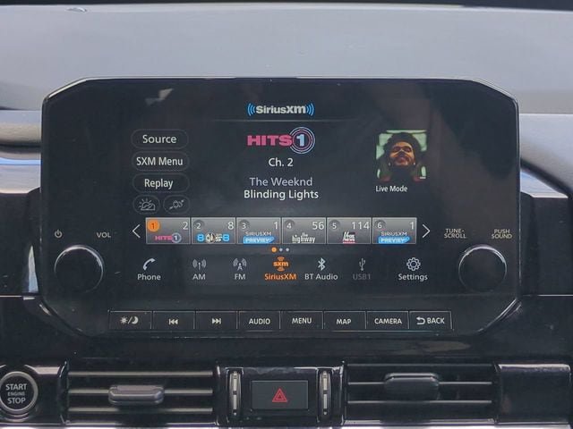 Used 2023 Nissan Pathfinder SL w/ SL Premium Package AWD/4WD image 18
