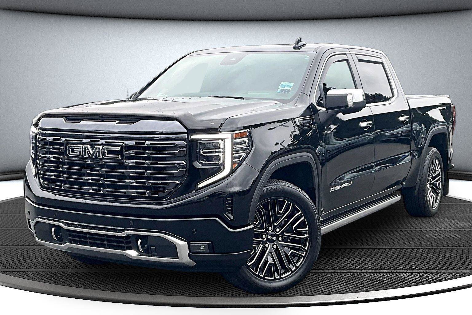 Used 2022 GMC Sierra 1500 Denali Ultimate AWD/4WD image 3