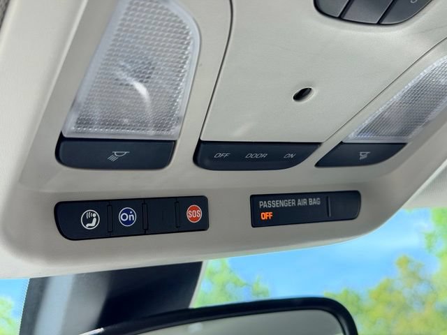 Used 2016 Chevrolet Impala LT w/ Convenience Package FWD image 15