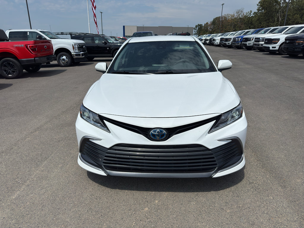 Used 2023 Toyota Camry LE FWD image 2