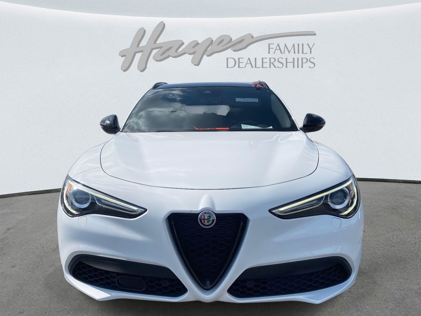 Used 2022 Alfa Romeo Stelvio Veloce image 26