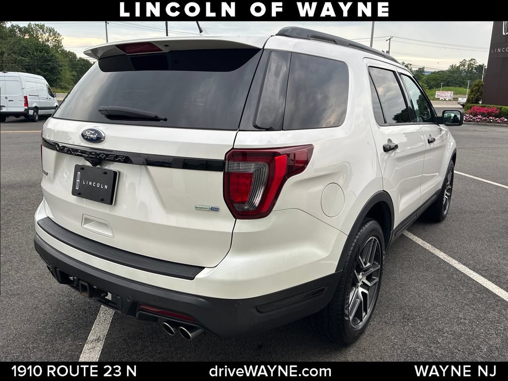 Used 2019 Ford Explorer Sport w/ Ford Safe & Smart Package AWD/4WD image 7