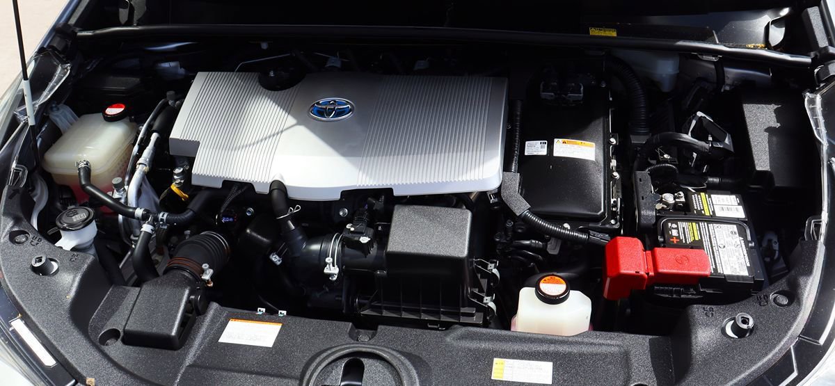 Used 2016 Toyota Prius Three Touring FWD image 58