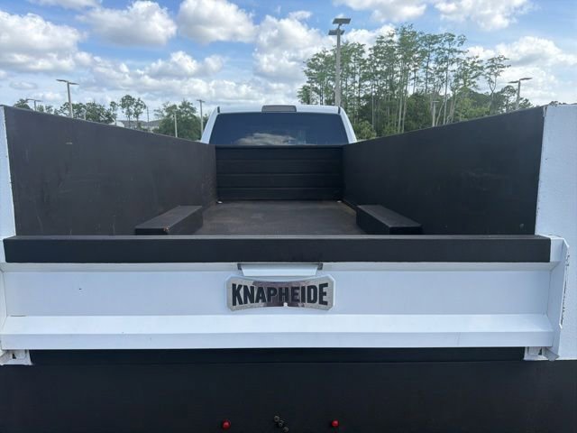 Used 2021 RAM 5500 Tradesman w/ Chrome Appearance Group AWD/4WD image 3