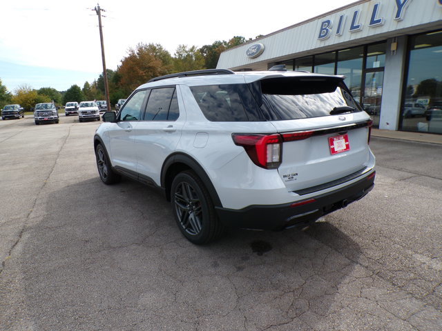 New 2026 Ford Explorer ST-Line image 6