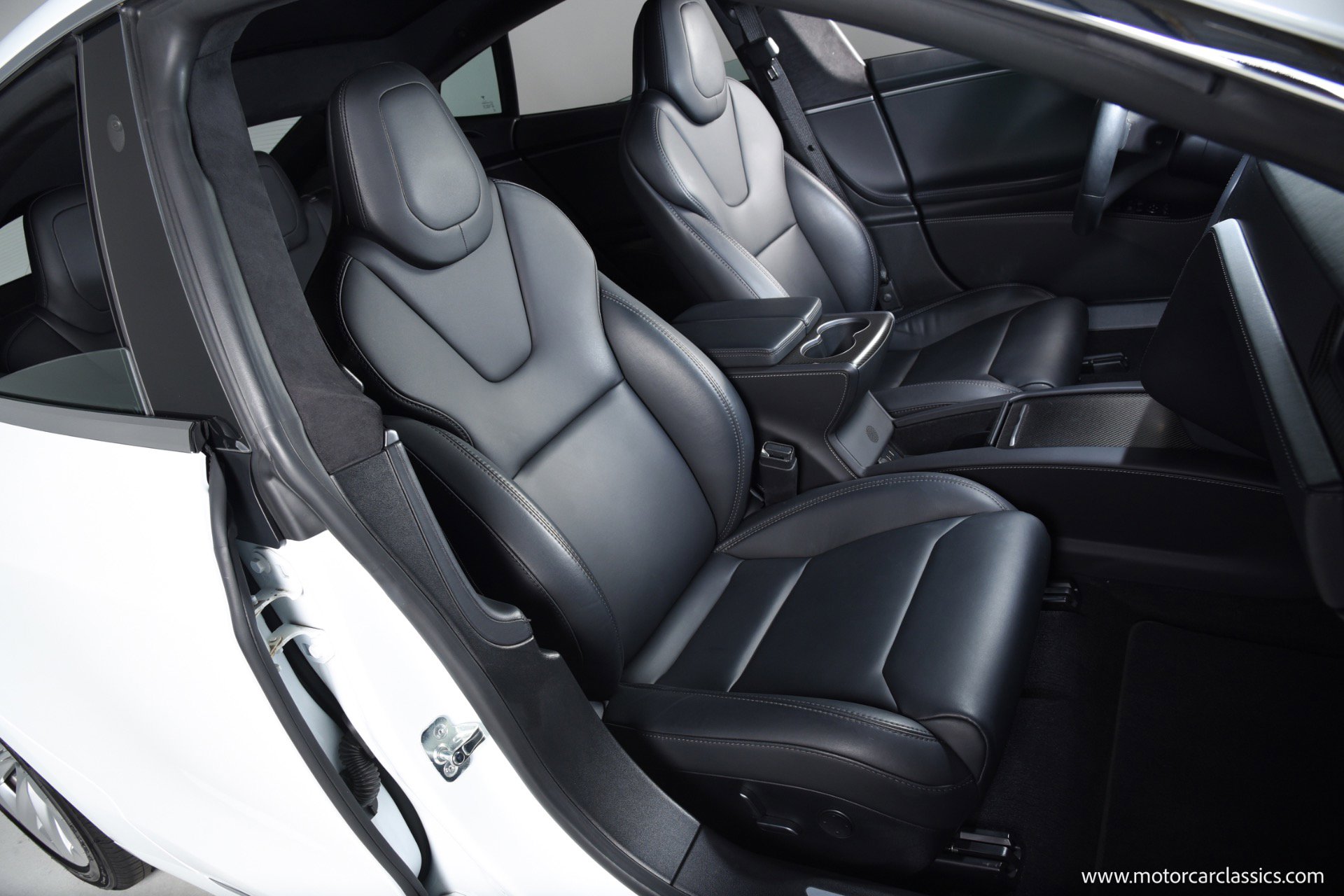 Used 2018 Tesla Model S 100D image 19