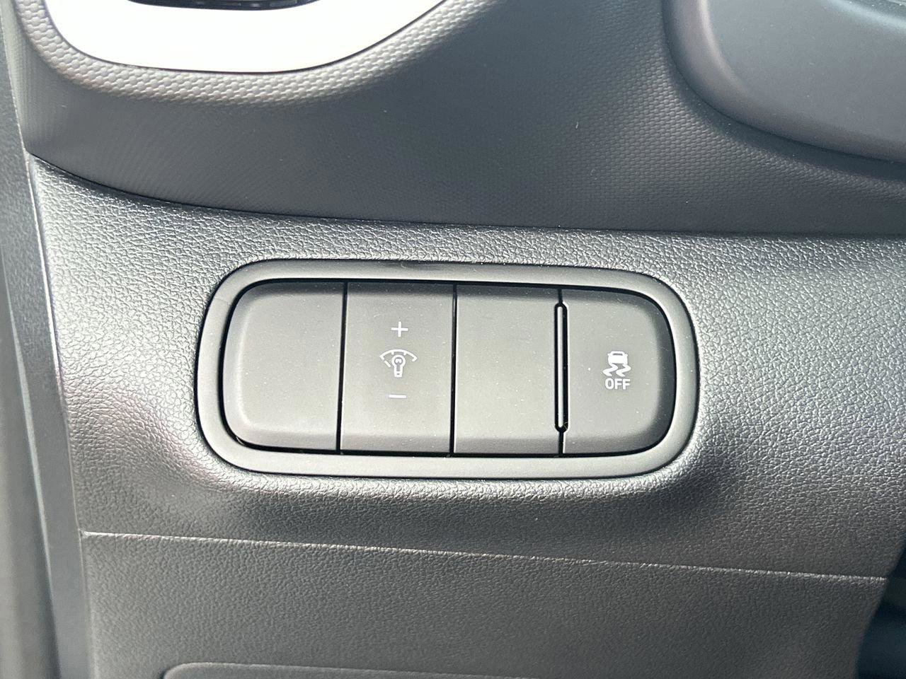 New 2026 Hyundai Venue SEL image 29