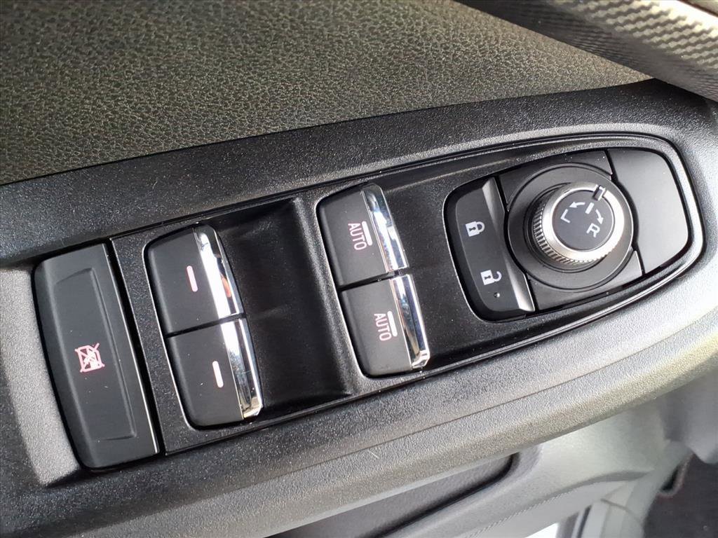 Used 2025 Subaru Crosstrek 2.5i Limited w/ Crosstrek Mirror Package image 13