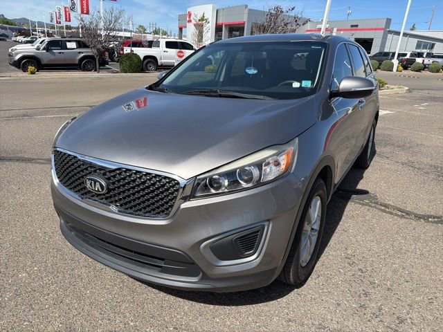 Used 2017 Kia Sorento L FWD image 5