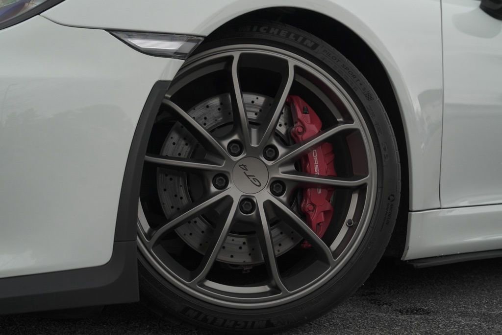 Used 2016 Porsche Cayman GT4 RWD image 6
