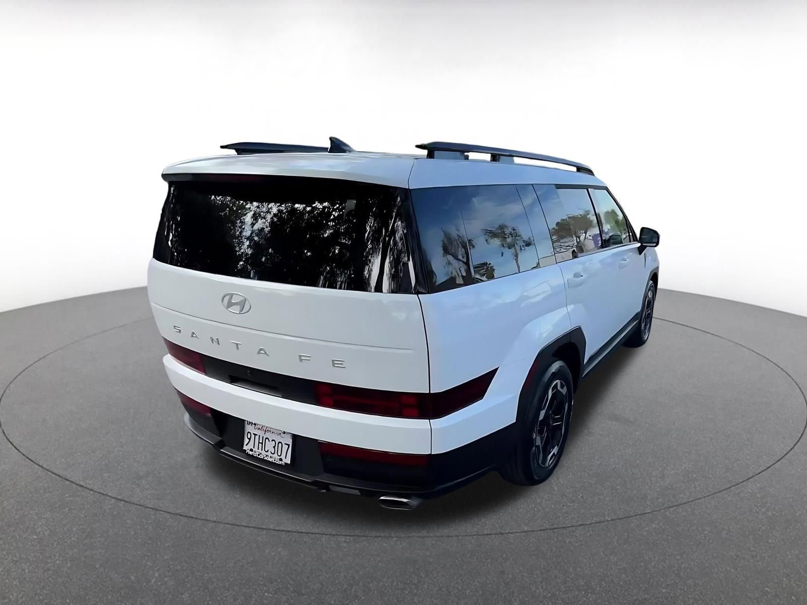 Used 2025 Hyundai Santa Fe SEL image 14